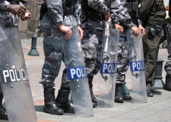 Ecuador aumenta 1,400 agentes de seguridad para reforzar control en cárceles