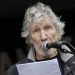 Roger Waters llama «criminal de guerra» a Joe Biden