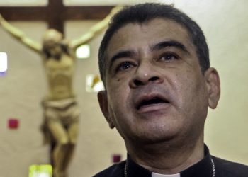 Obispo retenido en Nicaragua asegura que está «bien de salud»