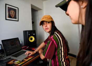 Cuba pide a empresas aplicar el teletrabajo para ahorrar electricidad