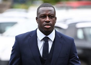 Fiscalía de Inglaterra dice que el futbolista francés Benjamin Mendy es un «depredador» de mujeres «vulnerables»