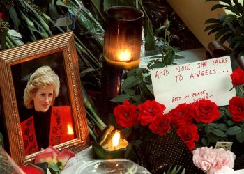 La muerte de la princesa Diana: una semana de luto que conmocionó a la monarquía británica