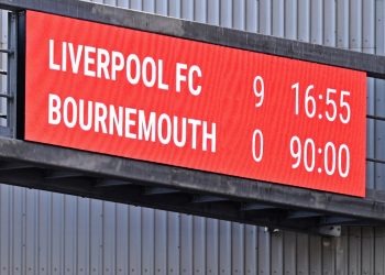 Liverpool golea al Bournemouth y el Manchester City remonta al Crystal Palace