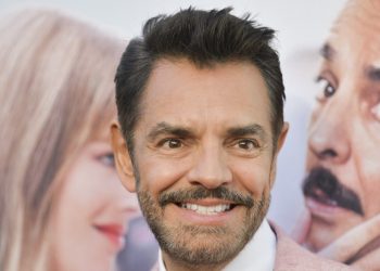 Eugenio Derbez sufre accidente y será intervenido en una «operación muy complicada»