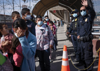 EE. UU. cierra toda posibilidad de asilo en la frontera con México