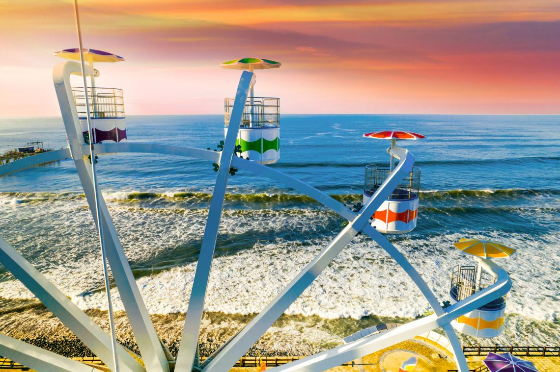 Comienza la diversión en Sunset Park en la zona costera de El Salvador