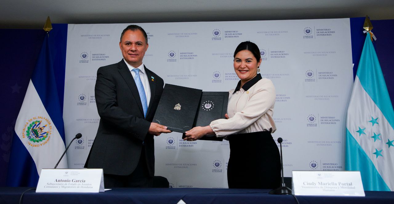 Red consular de El Salvador se convierte en referente para Honduras ...