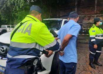 Casi 1,000 conductores peligrosos han sido detenidos este año en El Salvador