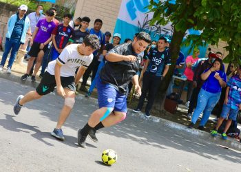 Inician torneos de fútbol callejero en comunidades de El Salvador