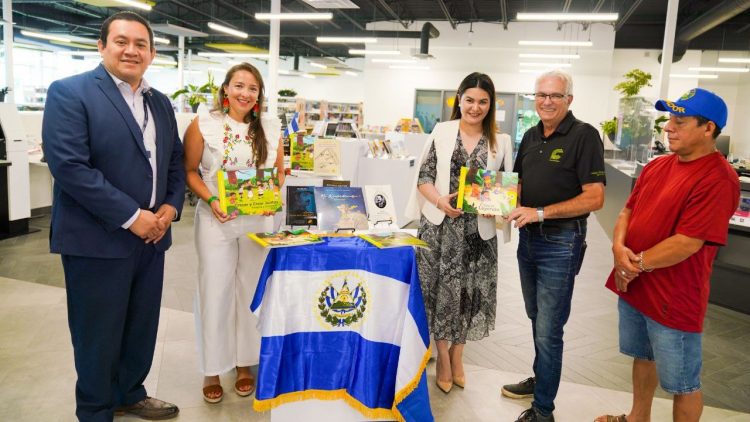 Cultura. El Salvador busca promover las
costumbres y tradiciones en el exterior.