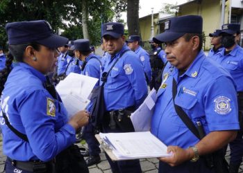 Plan San Salvador Ordenado y Seguro continúa con verificaciones de legalidad de negocios en la capital