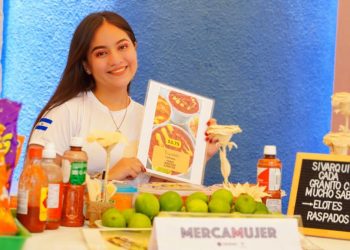 Emprendedoras son beneficiadas con el lanzamiento de MercaMujer en el «MUNA de Noche»