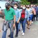 Ministerio de Trabajo atienden a empleados de empresa que cerró sin aviso
