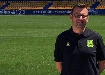 David Pérez, técnico de Verdes: «Por la presión que se generó con Platense, Alianza iba a conseguir vuelo chárter a Belice»   