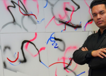Solan, un artista salvadoreño que destaca en Alemania con su obra audio reactiva