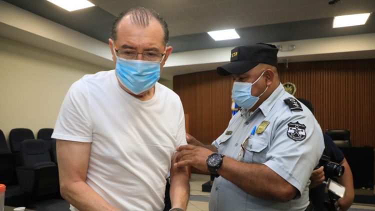 Tribunal de Sentencia ordenó condena de 8 años para Miguel Menéndez Avelar. Foto DES: Edison González.