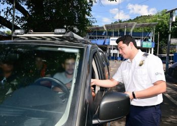 El Salvador registra un crecimiento de 82.8 % en visitantes vía terrestre