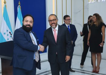 Legislativo de Honduras y el de El Salvador firman un acuerdo de cooperación