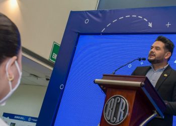 Gobierno de El Salvador realiza premiación del XXI Certamen de Investigación Técnica Bachiller 2022