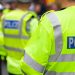 Policía británica desnuda para revisiones a más de 600 menores, en su mayoría varones negros