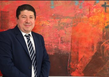 «Promuevo a los artistas salvadoreños en Milán»: Fredy Gómez, fundador de Gómez Productions