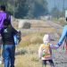 EE. UU. elimina política que obliga a buscadores de asilo esperar en México