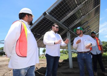 Construyen planta solar en Quezaltepeque con una inversión de $24 millones