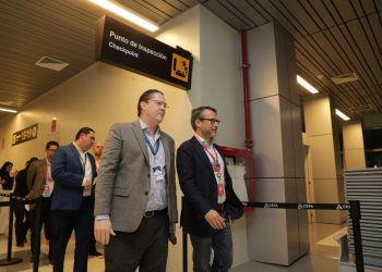 Presidente de CEPA sostiene reunión con altos ejecutivos de Avianca para abordar nuevos proyectos estratégicos