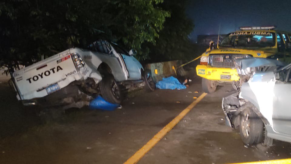 Aparatoso Accidente De Tránsito Deja Un Fallecido En San Salvador Diario El Salvador 9282