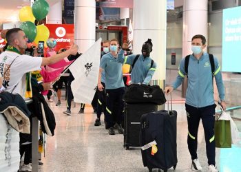 Catar reabre el aeropuerto de Doha para facilitar el tráfico en el Mundial de fútbol