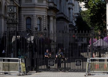 La policía británica investiga asesinato de niño en 1964 tras hallarse posibles restos humanos