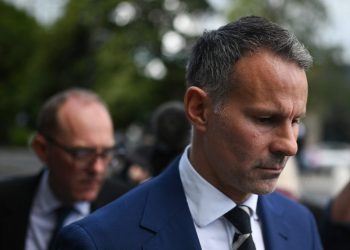 Exfutbolista del Manchester United, Ryan Giggs, volverá a ser juzgado por violencia de género