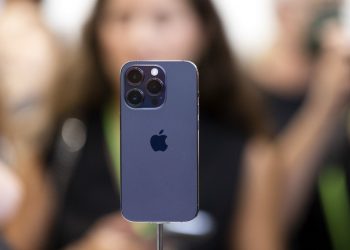 FOTOS/ Apple presenta el iPhone 14 con mensajería de emergencia por satélite y el Ultra Watch