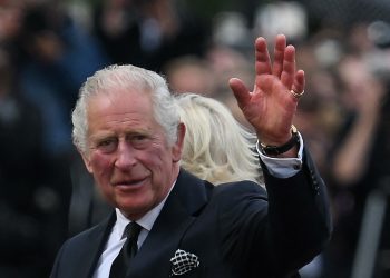 Esta es la millonaria fortuna que hereda Carlos III tras la muerte de Isabel II