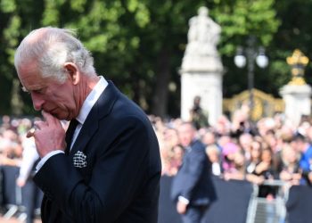 Los escándalos de Carlos III: De la infidelidad a la princesa Diana a las cartas a los ministros