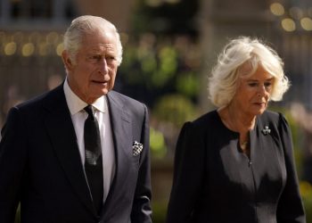 Despidos en antigua residencia de Carlos III generan críticas de sindicato británico
