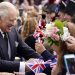 Carlos III llega a Irlanda del Norte en su primera visita como rey