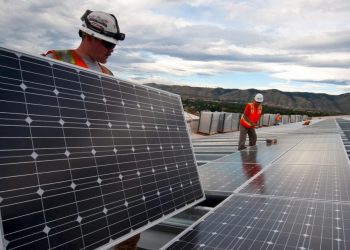 México busca dar impulso a tecnología y energía limpia con nueva política industrial