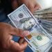 Salvadoreños recibieron $5,066 millones en remesas hasta agosto