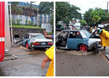 Bomberos auxiliaron vehículo afectado por inundación de calles en Santa Ana a causa de las lluvias