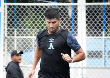 Nelson Bonilla estará disponible para la vuelta ante Alajuelense