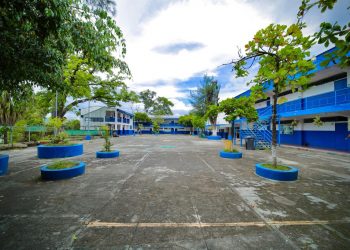 Ministerio de Educación suspende clases en instituciones públicas y privadas ante emergencias por lluvias