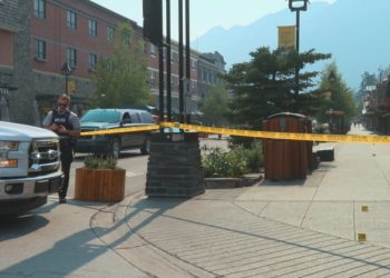Reportan 10 muertos en ataques con cuchillo en Canadá