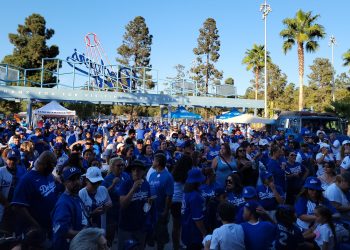 ¡Por primera vez en la historia! «Noche de la Herencia Salvadoreña» es celebrada en el Dodger Stadium