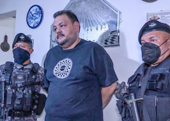Capturan a personas que difamaban y revelaban información privada de figuras públicas y particulares en Twitter