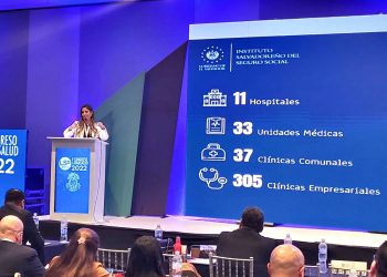 Directora del ISSS, Mónica Ayala, participa en V Congreso LATAMSALUD