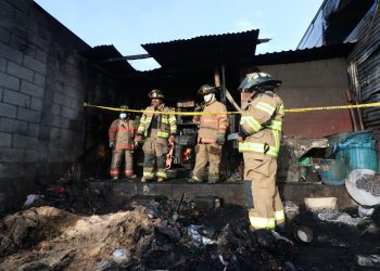 Al menos 12 muertos tras incendio en poblado maya de Guatemala