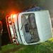 Trece lesionados por el vuelco de un camión en San Miguel