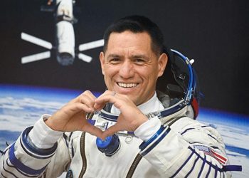 Austronauta salvadoreño, Frank Rubio, cumple su misión de llegar a la Estación Espacial Internacional