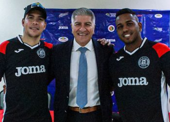 Octavio Zambrano, técnico de FAS: «Se cerró bien un partido que debió haber sido para nosotros mucho antes»